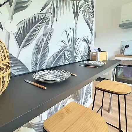 Happynest - 5 Min Center Station - Wifi *